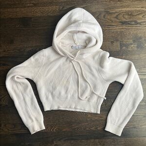 Zara Cozy Cream Cropped Hoodie ivory off white layer sweatshirt pullover medium